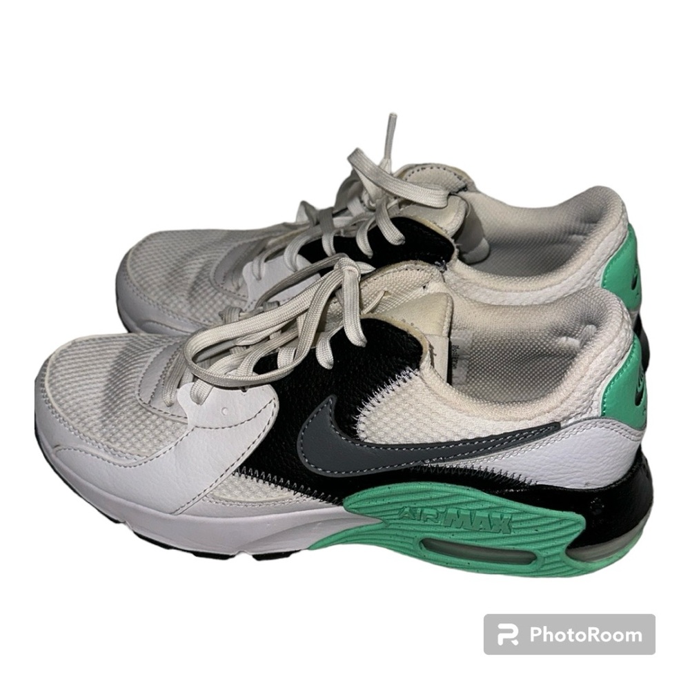Nike Air Max Excee Shoes Size 7.5